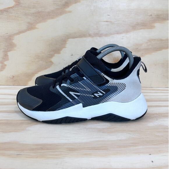 New Balance-Rave Run v2 Bungee-Sneakers-Black/Gray-kids Big Unisex -5M -YTRAVBW2 - Picture 3 of 9
